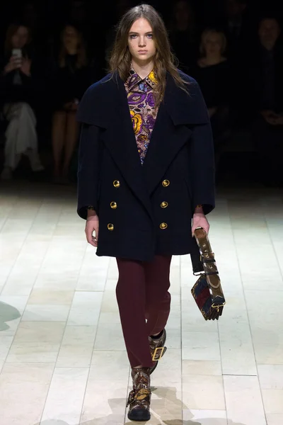 Look 106